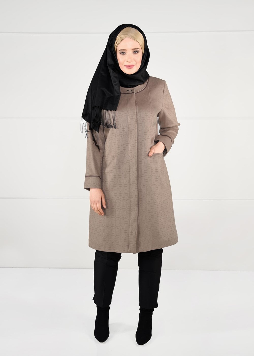 Hijab clothing BROWN WALKER COAT WITH POCKETS 9617 