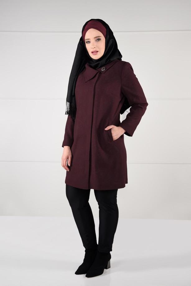 Vêtements hijab ROUGE BORDEAUX MANTEAU EN LAINE AVEC BROCHE 9618  - TRENDTESETTÜR