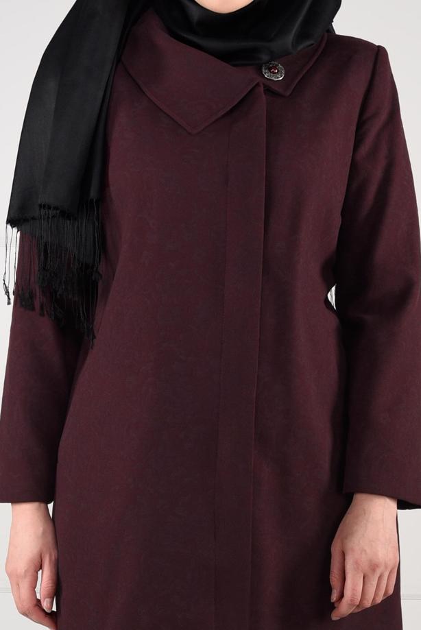 Vêtements hijab ROUGE BORDEAUX MANTEAU EN LAINE AVEC BROCHE 9618  - TRENDTESETTÜR