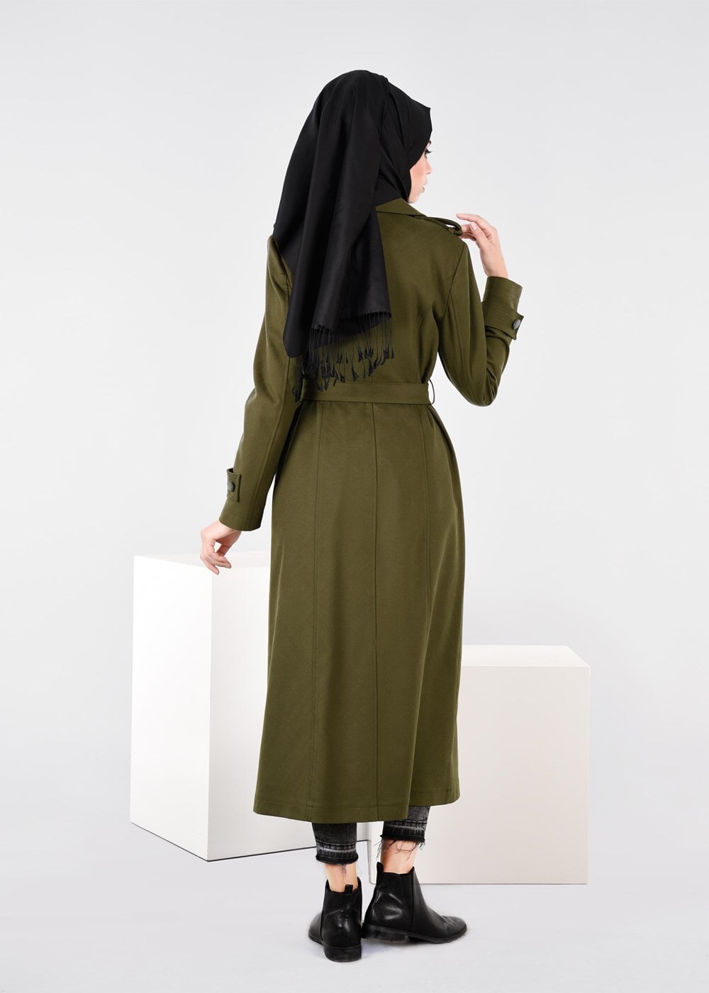 Tesettür giyim HAKİ KRUVAZE DÜĞMELİ MANTO 9592