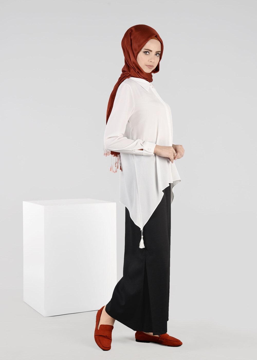 Tesettür giyim SİYAH BOL KESİM PANTOLON 7022 