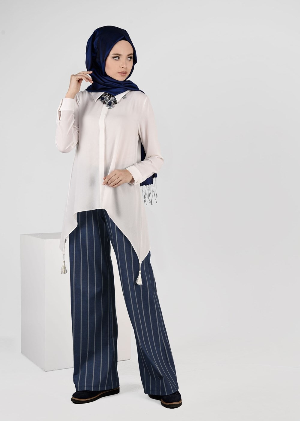 Tesettür giyim LACİVERT ÇİZGİLİ SALAŞ PANTOLON 7034
