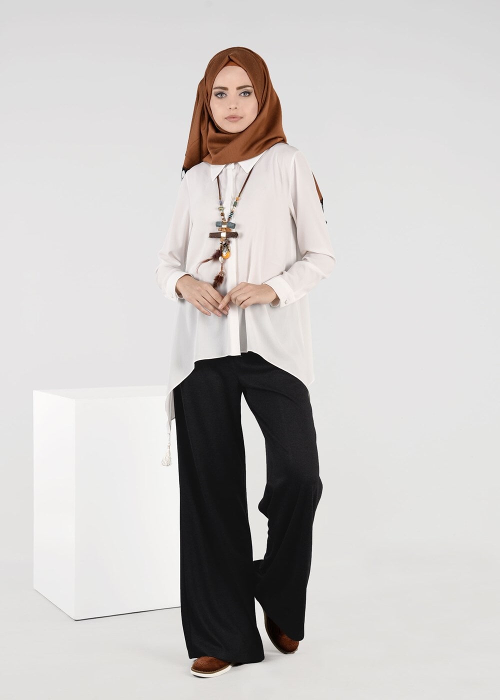 Tesettür giyim SİYAH ÖRME BOL KESİM PANTOLON 7035 