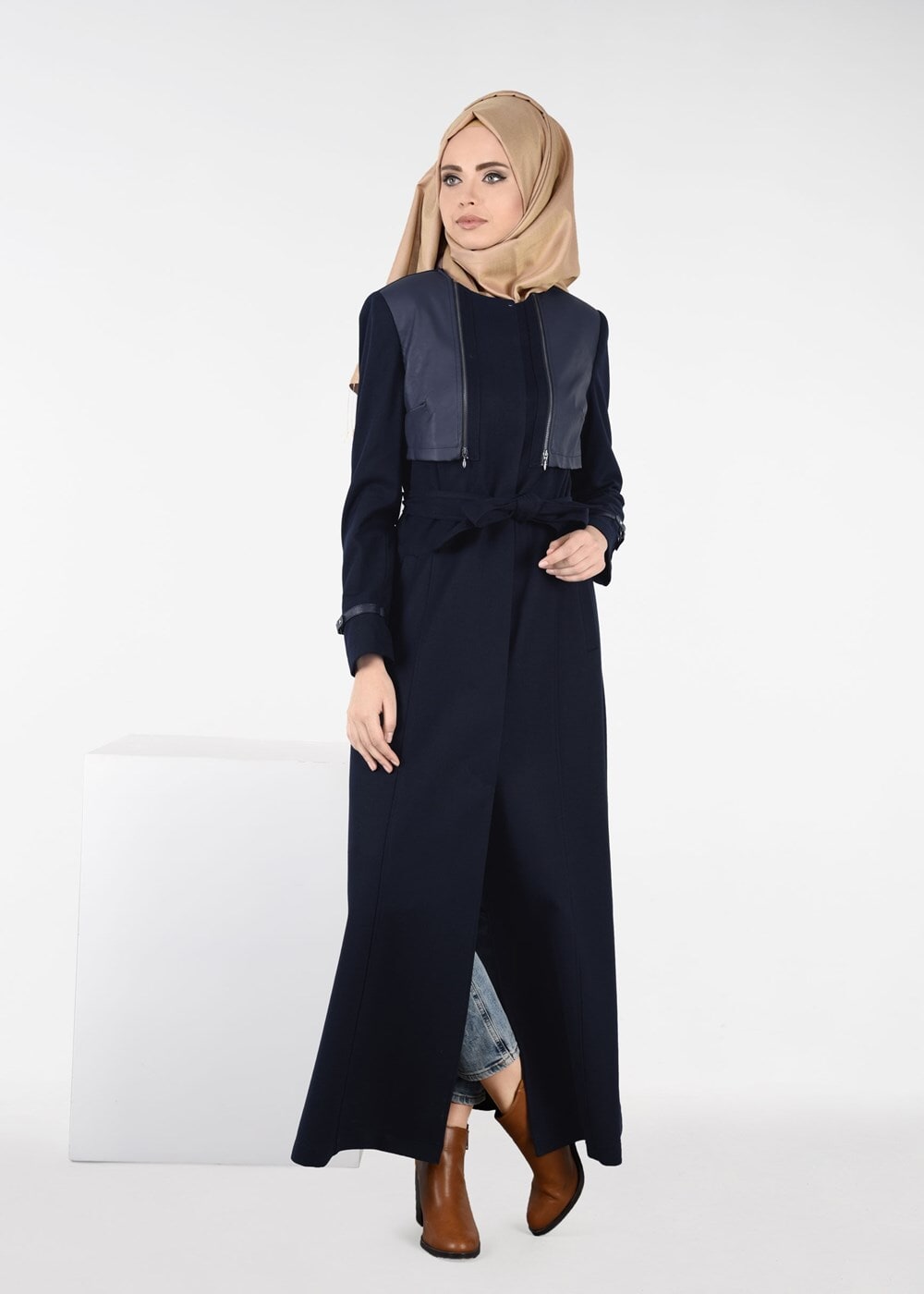 Tesettür giyim LACİVERT FERMUAR DETAYLI PARDESÜ 1876 