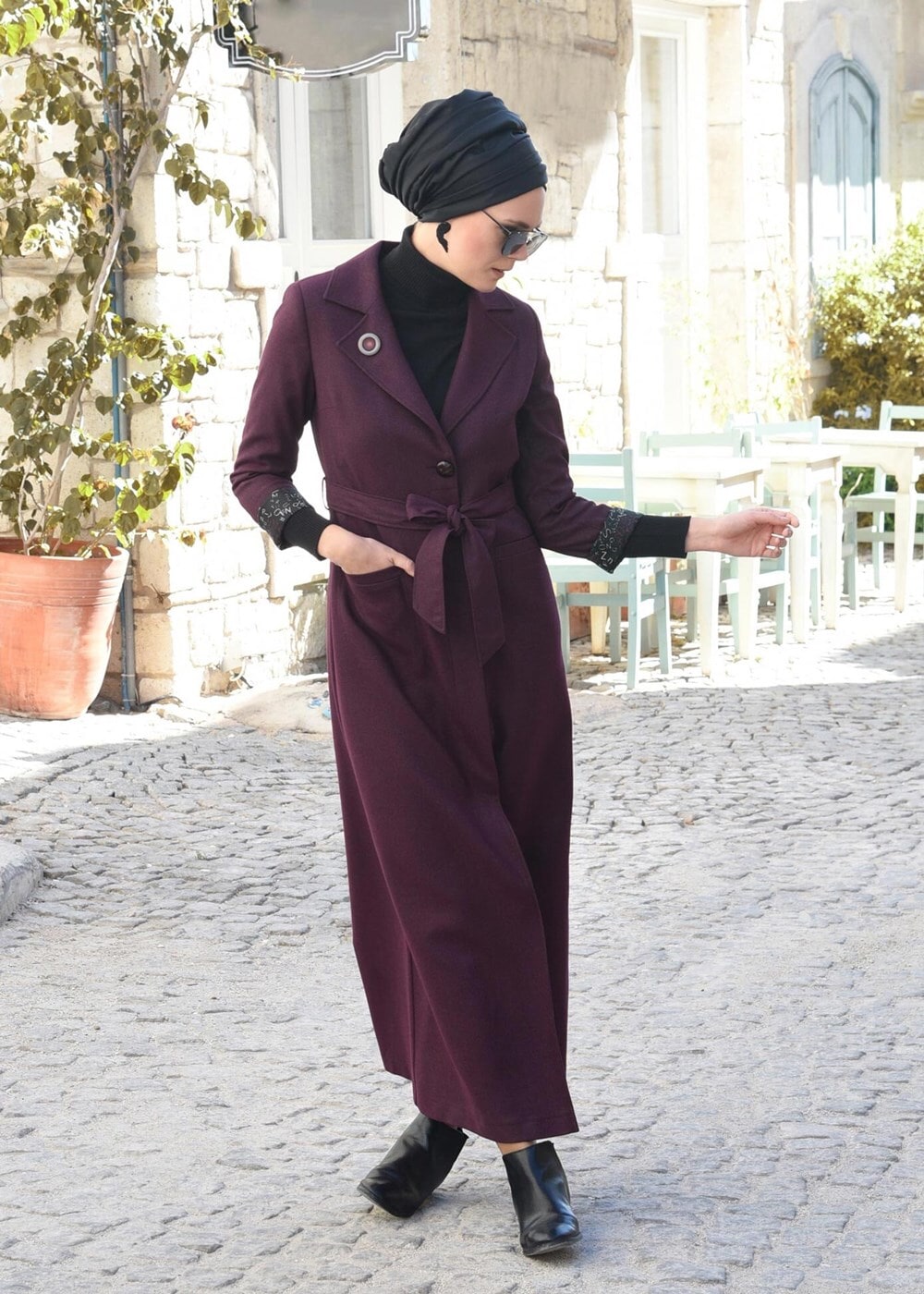 Tesettür giyim BORDO BROŞLU İNCE KAŞE PARDESÜ 1878	