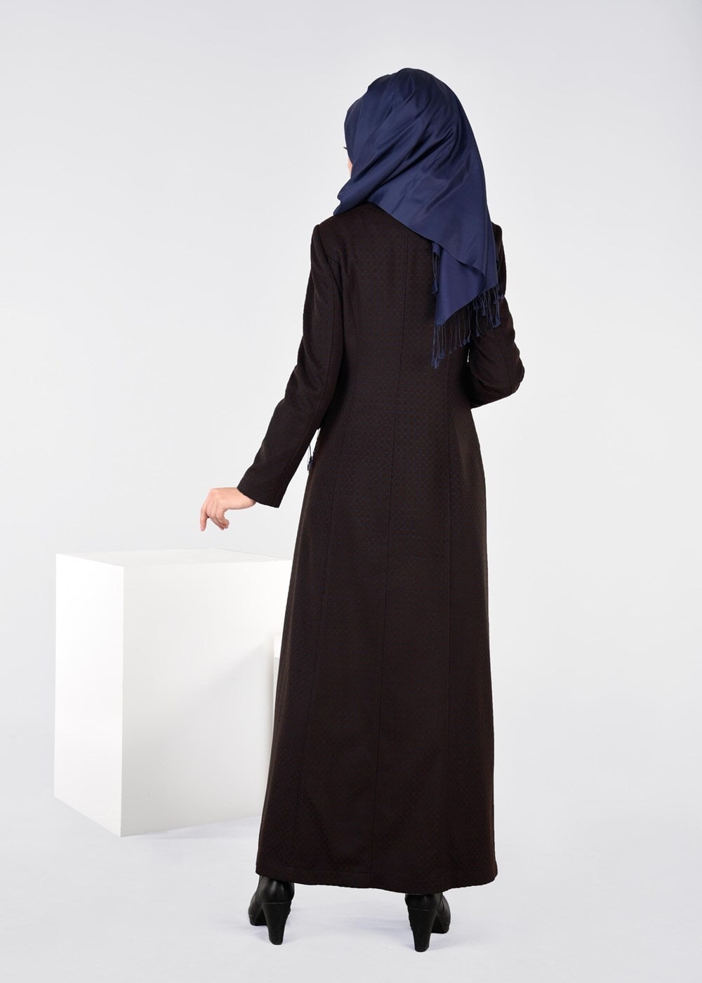 Tesettür giyim KAHVE KEMER DETAYLI KRUVAZE PARDESÜ 1885