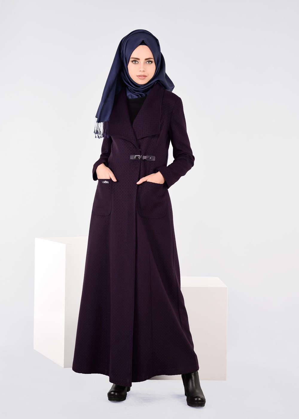 Tesettür giyim LACİVERT KEMER DETAYLI KRUVAZE PARDESÜ 1885