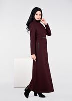 Tesettür giyim BORDO BELİ BÜZGÜLÜ KEMER DETAYLI PARDESÜ 1889