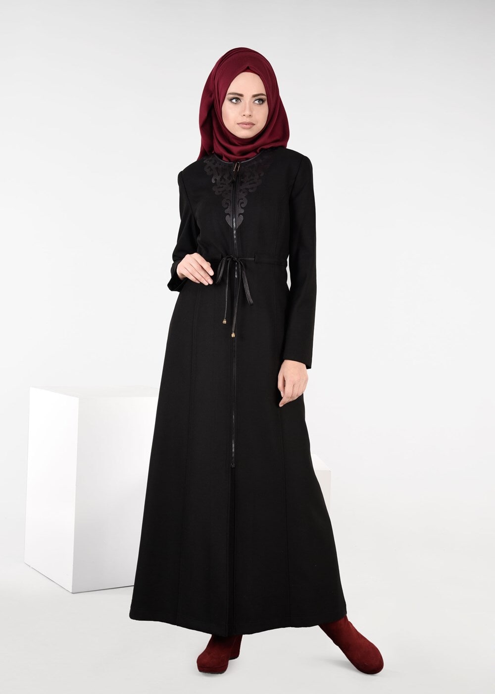 Tesettür giyim SİYAH BELDEN BAĞCIKLI PARDESÜ 1920