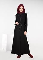 Tesettür giyim SİYAH BELDEN BAĞCIKLI PARDESÜ 1920