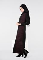 Tesettür giyim SİYAH KEMER DETAYLI DESENLİ PARDESÜ 1922 