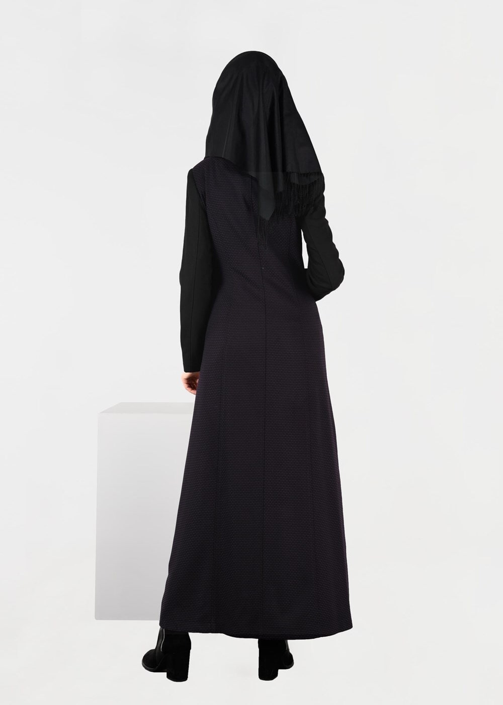 Tesettür giyim MÜRDÜM ÇİFT RENKLİ DÜĞMELİ PARDESÜ 1934