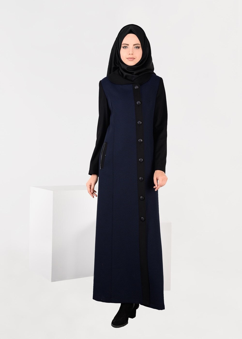 Vêtements hijab BLEU MARINE PARDESSU À BOUTONNÉ 1934 