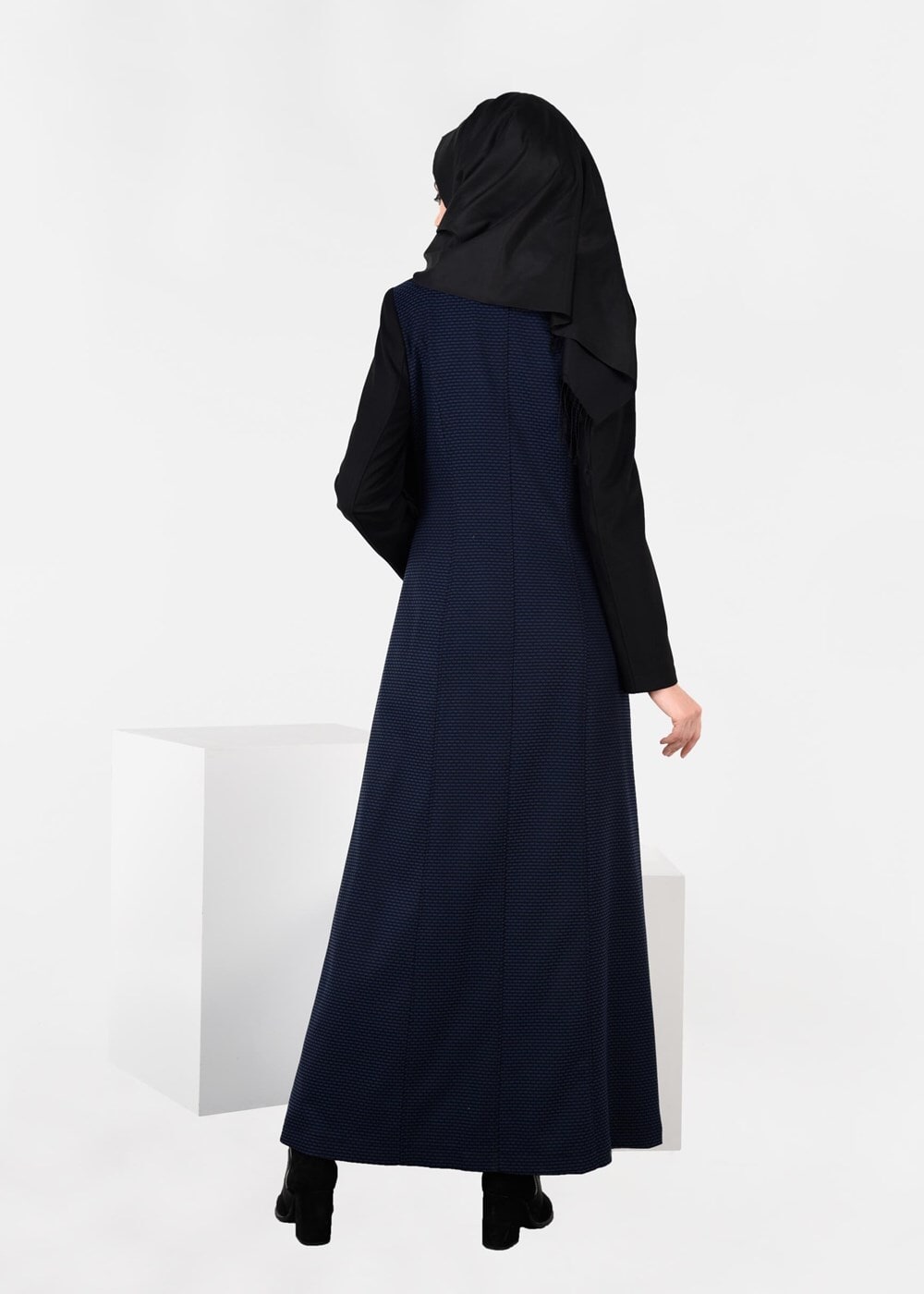 Vêtements hijab BLEU MARINE PARDESSU À BOUTONNÉ 1934 