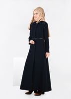 Tesettür giyim LACİVERT OMUZU DETAYLI DÜĞMELİ KEMERLİ PARDESÜ 1935