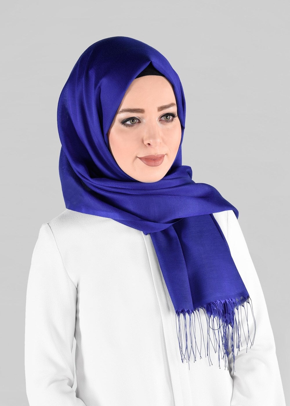 Hijab clothing NAVY BLUE ALVINA SHAWL 9881