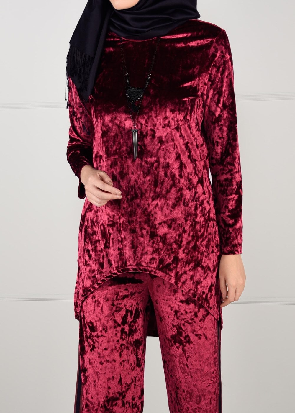 Tesettür giyim BORDO ASİMETRİK KESİM KADİFE 2Lİ PANTOLONLU TAKIM 92141