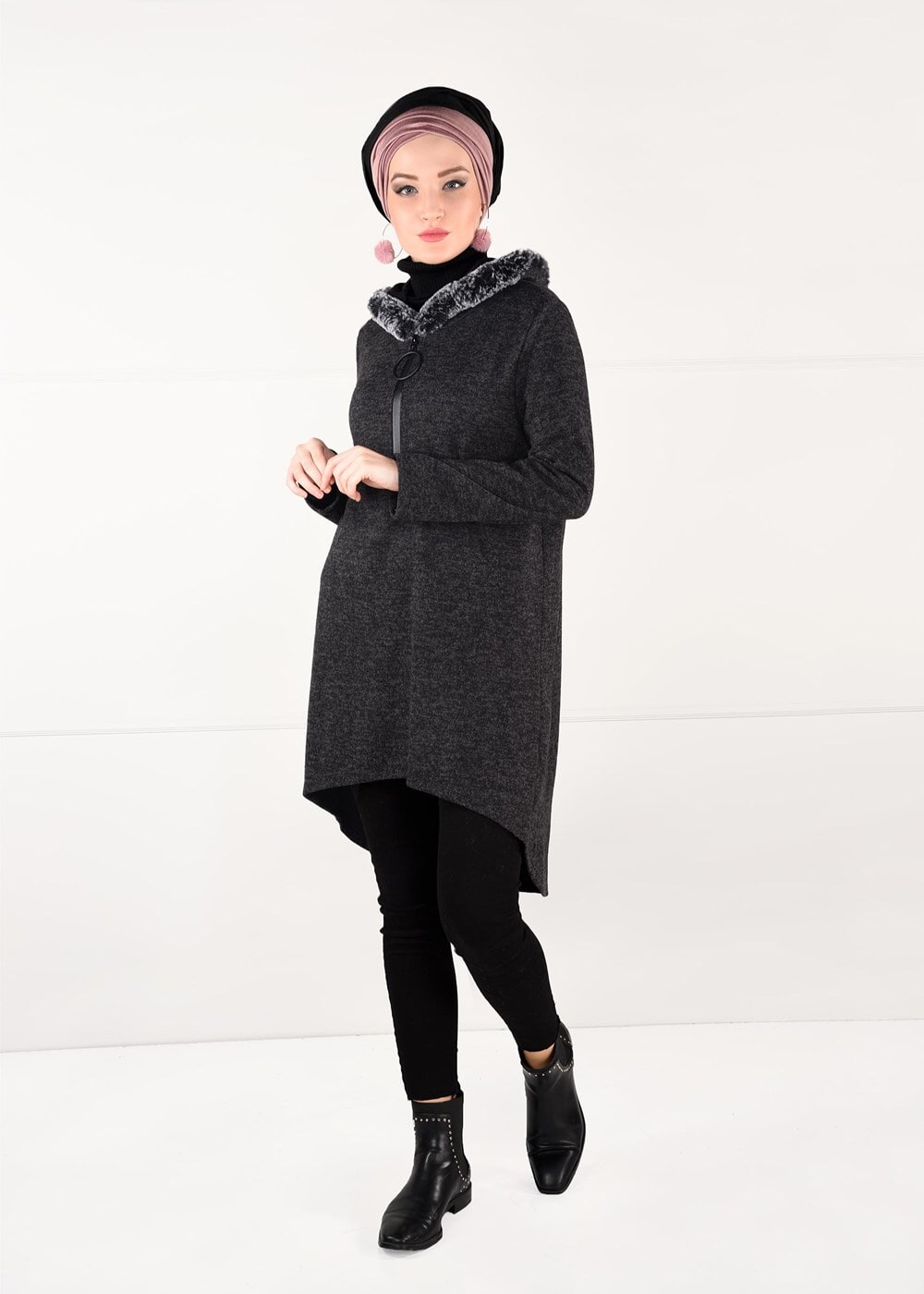 Tesettür giyim GRİ PELUŞLU FERMUAR DETAYLI TUNİK 13741