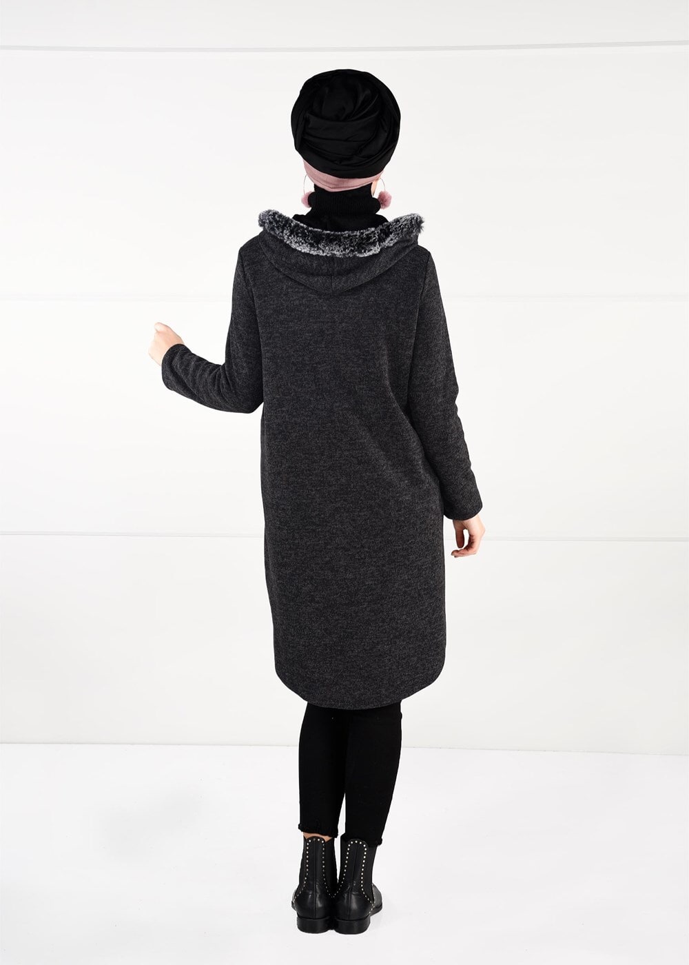Tesettür giyim GRİ PELUŞLU FERMUAR DETAYLI TUNİK 13741