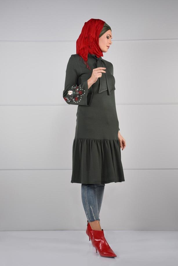 Tesettür giyim  NAKIŞLI FULARLI TUNİK 28941  - TRENDTESETTÜR