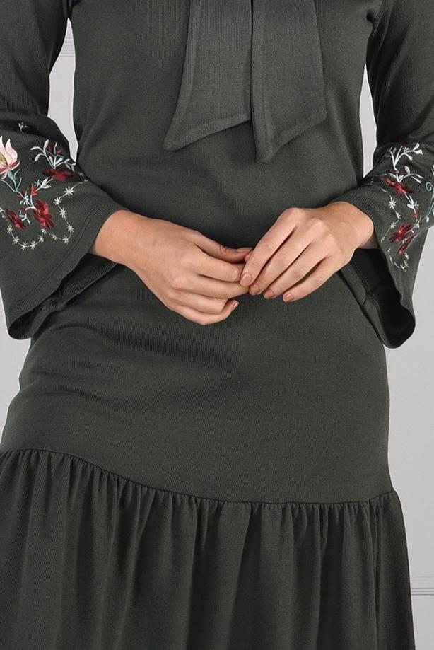 Tesettür giyim  NAKIŞLI FULARLI TUNİK 28941  - TRENDTESETTÜR