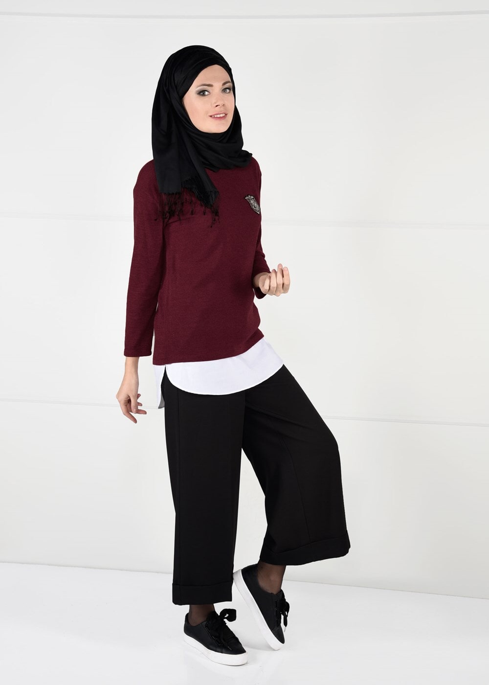 Tesettür giyim BORDO ARMA DETAYLI TUNİK 87451
