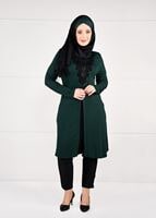 Tesettür giyim YEŞİL GÜPÜRLÜ ÖNÜ YIRTMAÇLI TUNİK 2611	