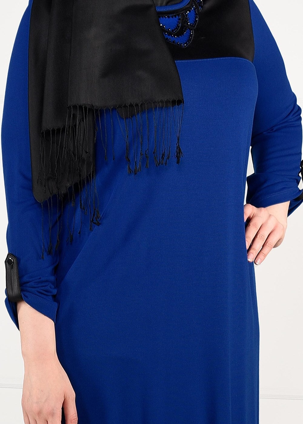 Tesettür giyim LACİVERT YAKASI BONCUK İŞLEMELİ ÖRME TUNİK 2612 