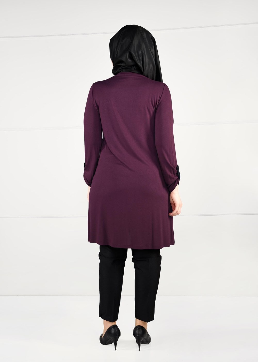 Tesettür giyim MOR YAKASI BONCUK İŞLEMELİ ÖRME TUNİK 2612 