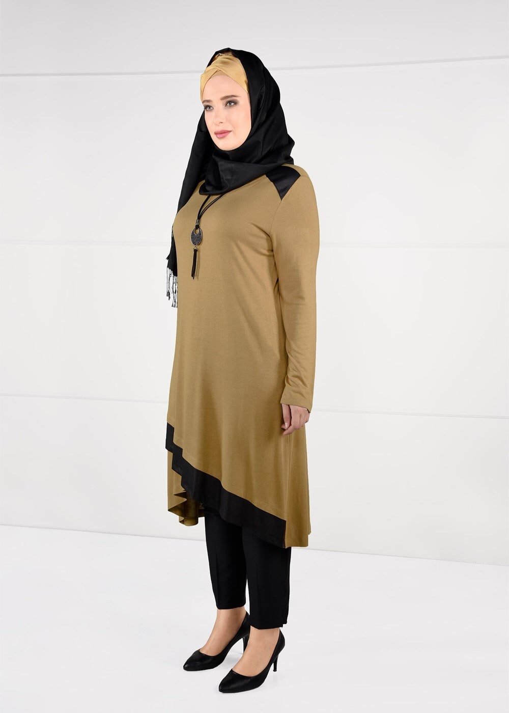 Tesettür giyim TURUNCU ŞERİT DETAYLI DÜZ TUNİK 2613