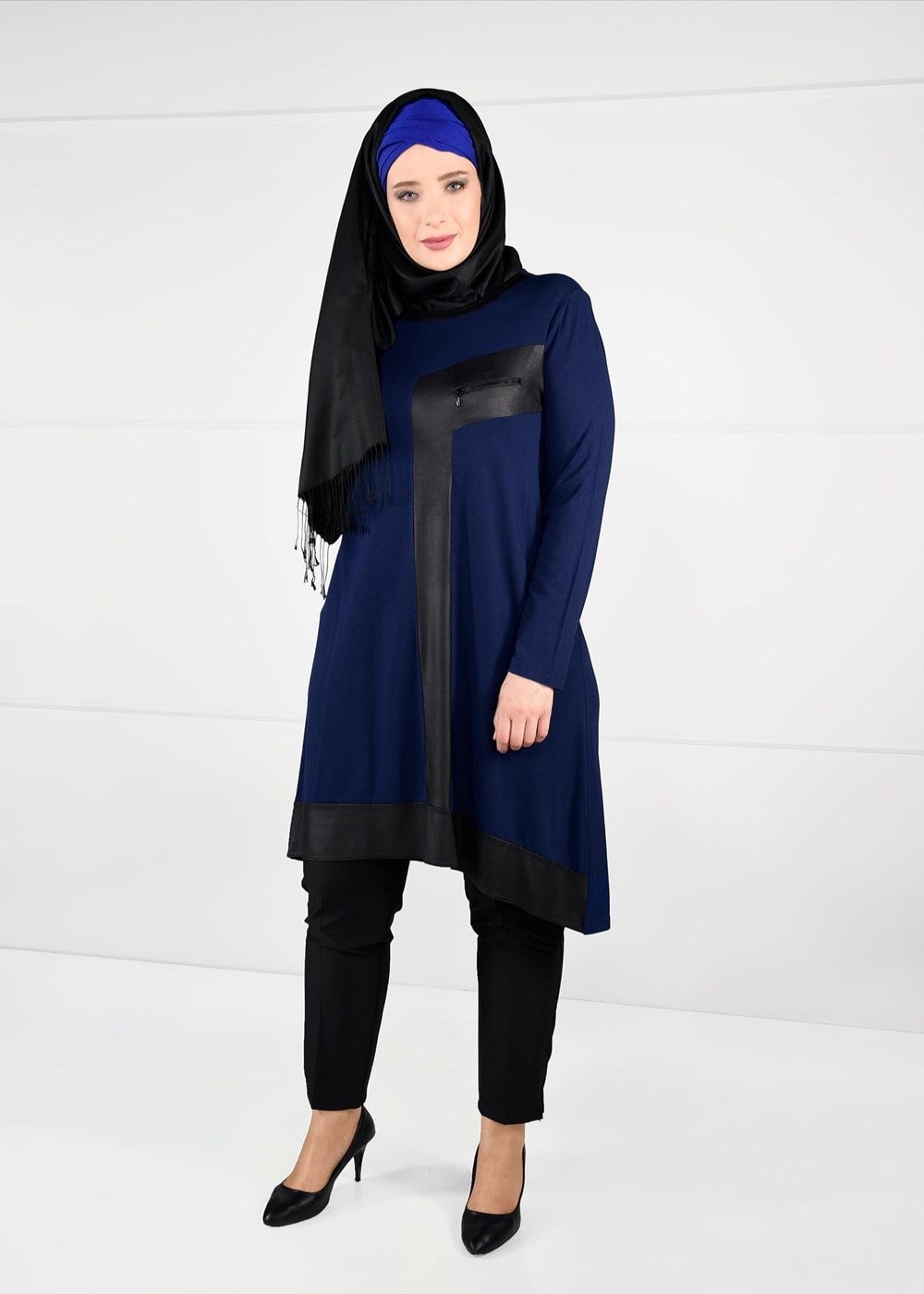 Tesettür giyim LACİVERT ŞERİT DETAYLI TUNİK 2626