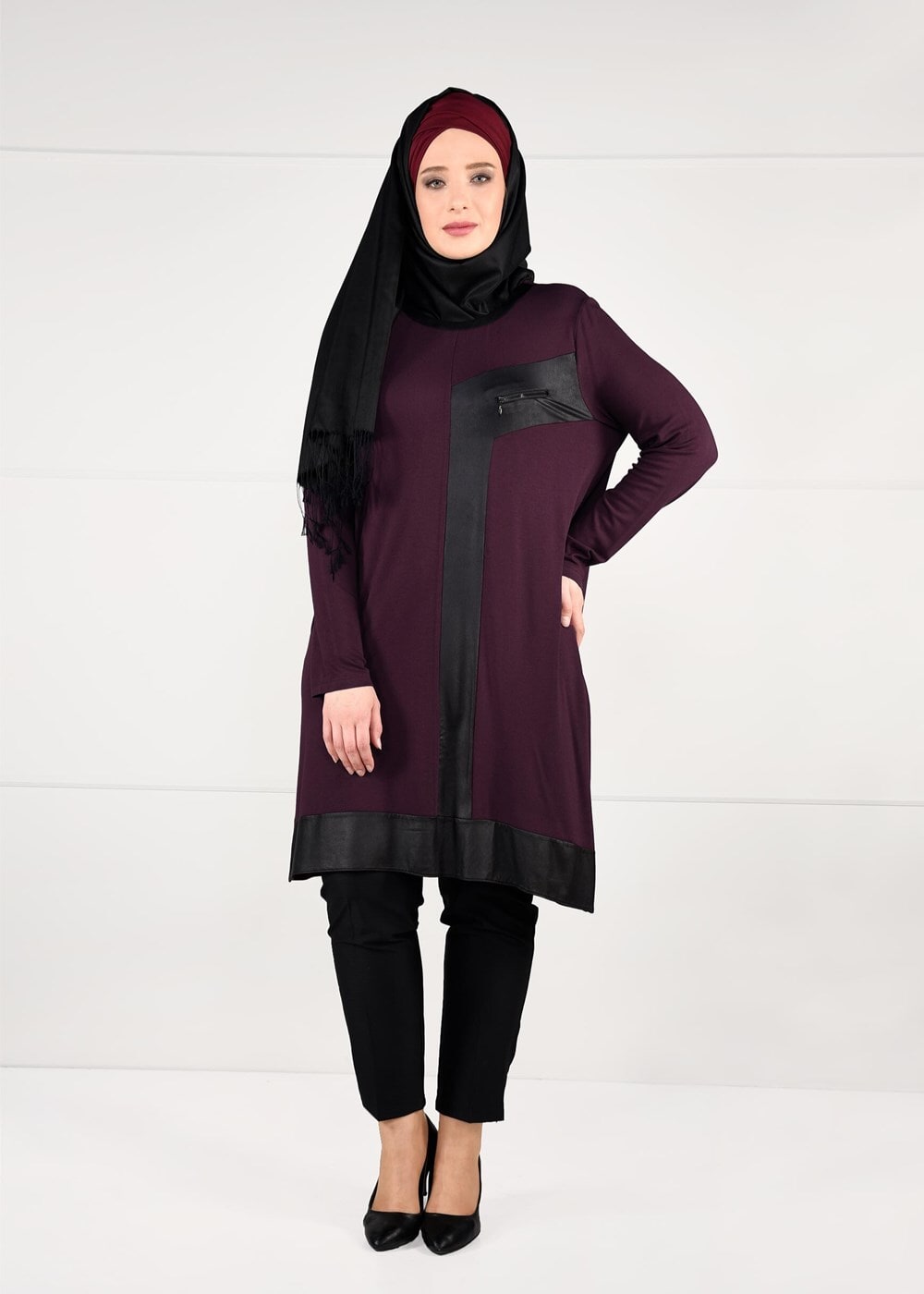 Tesettür giyim BORDO ŞERİT DETAYLI TUNİK 2626