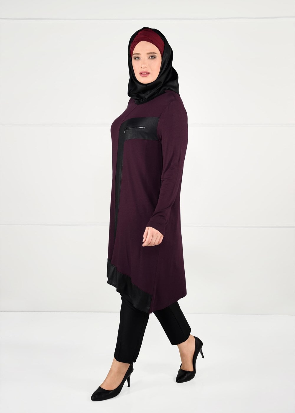Tesettür giyim BORDO ŞERİT DETAYLI TUNİK 2626