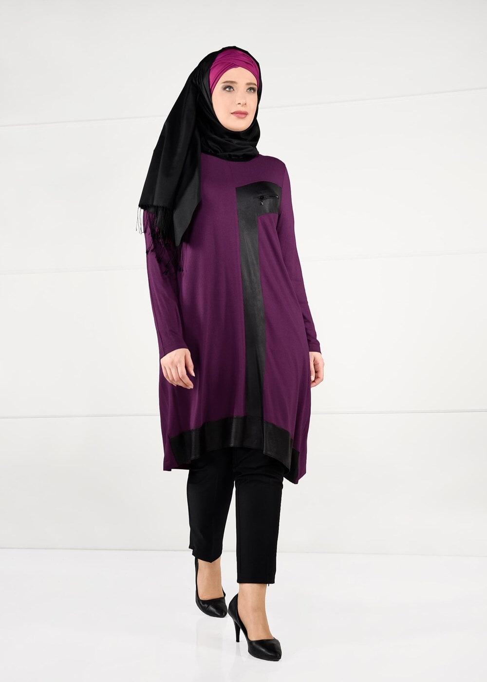 Tesettür giyim MOR ŞERİT DETAYLI TUNİK 2626