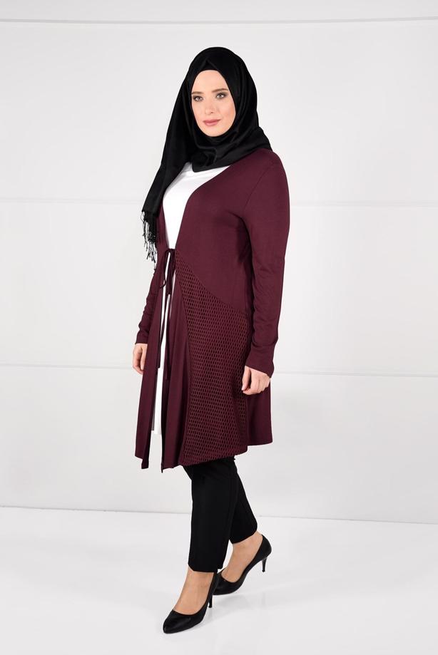 Tesettür giyim BORDO BELDEN BAĞCIKLI FİLE DETAYLI ÖRME HIRKA 2628 - TRENDTESETTÜR