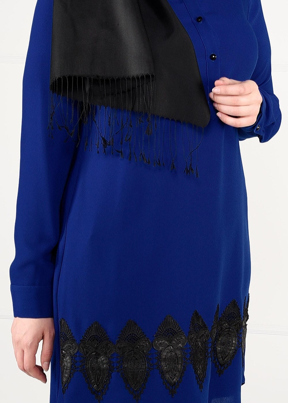 Tesettür giyim LACİVERT GÜPÜR DETAYLI KREP TUNİK 2633 