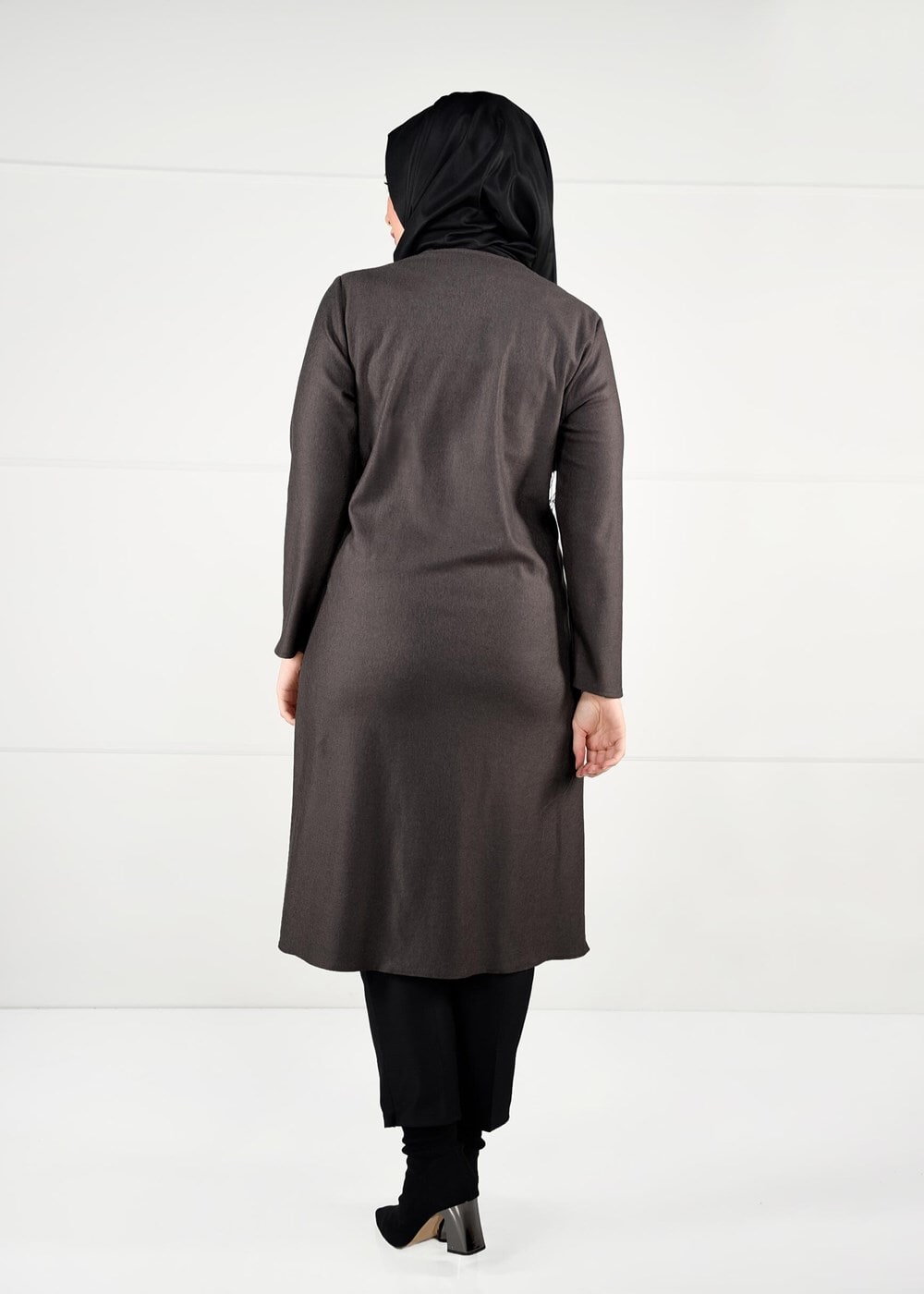 Vêtements hijab VISON TUNIQUE AVEC BROCHE 2650 
