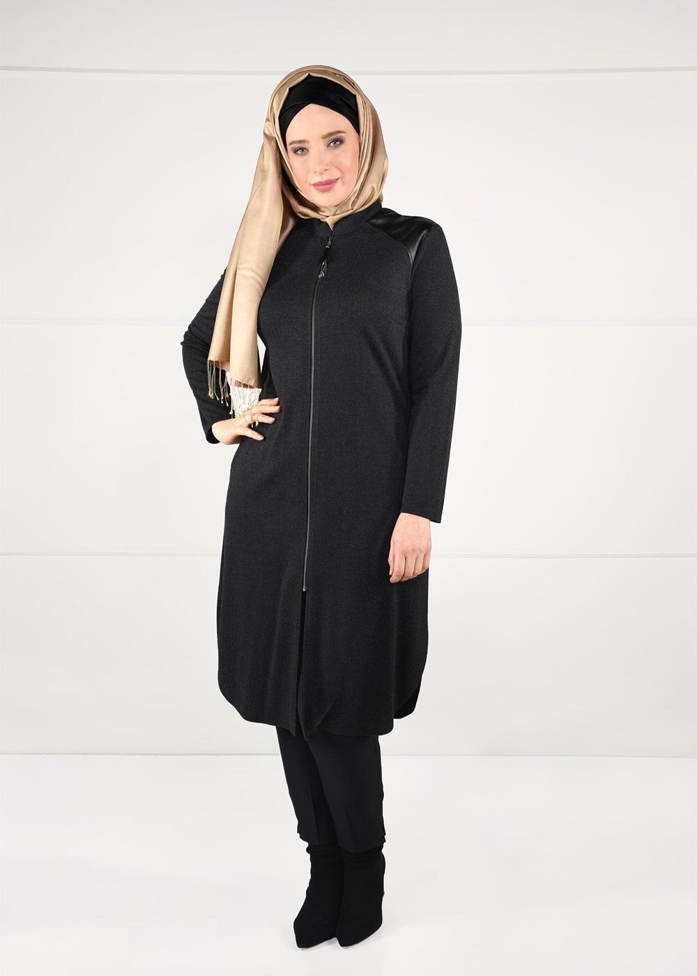 Tesettür giyim SİYAH HAKİM YAKA FERMUARLI ÖRME TUNİK 2651 