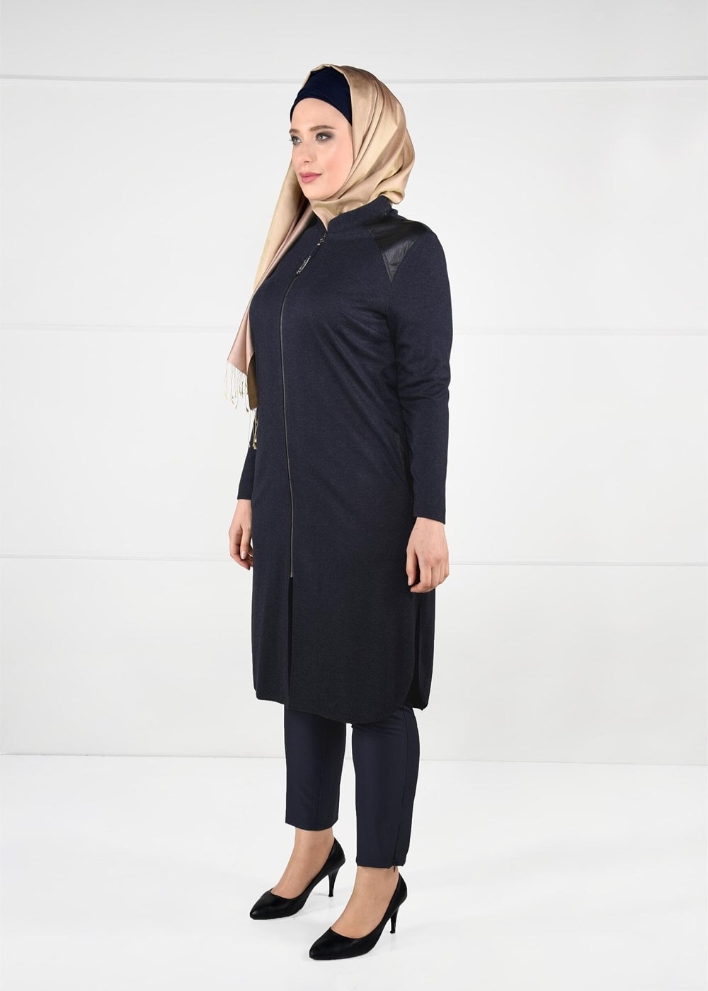 Tesettür giyim LACİVERT HAKİM YAKA FERMUARLI ÖRME TUNİK 2651 
