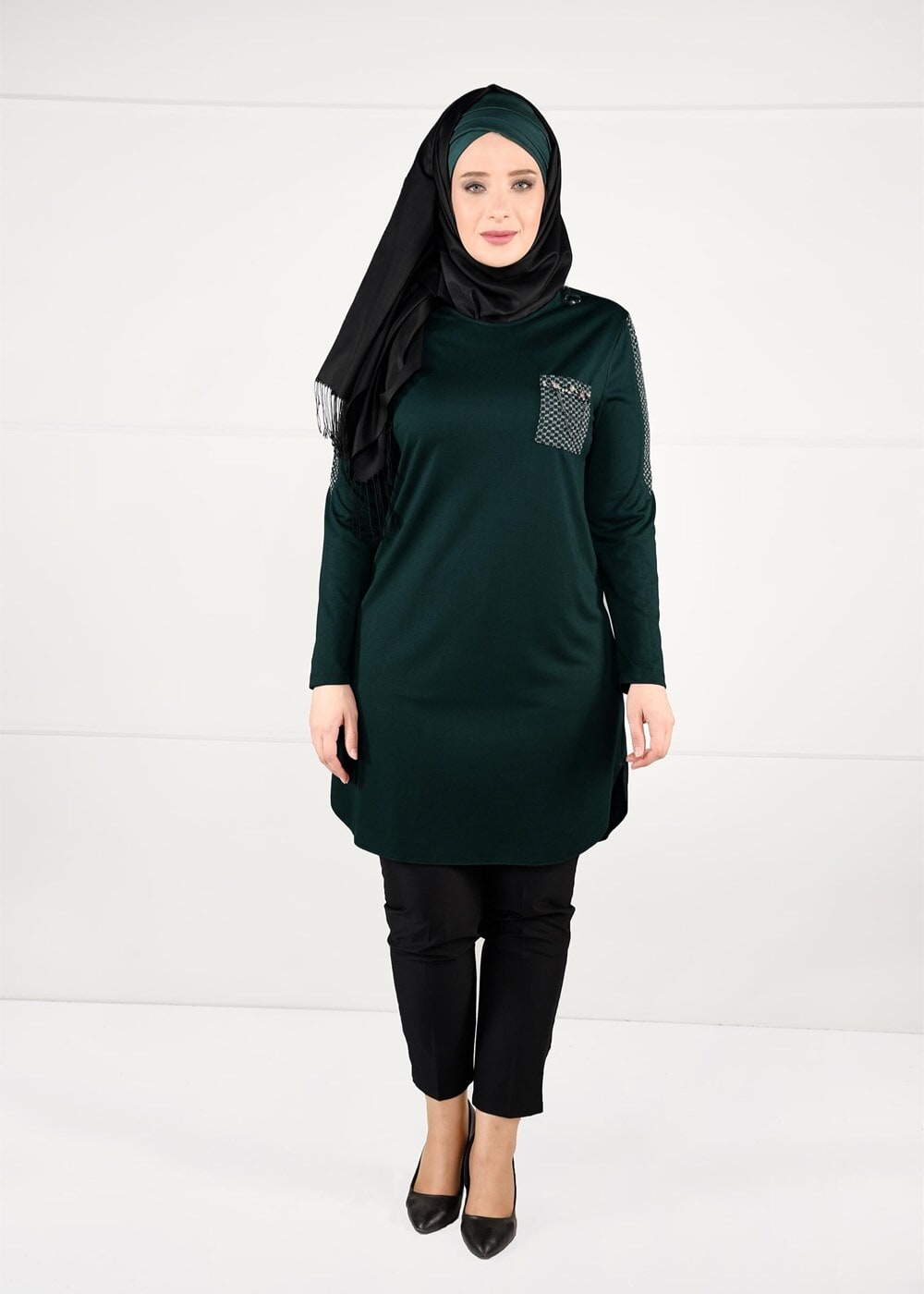 Tesettür giyim YEŞİL CEP DETAYLI TUNİK 2652 