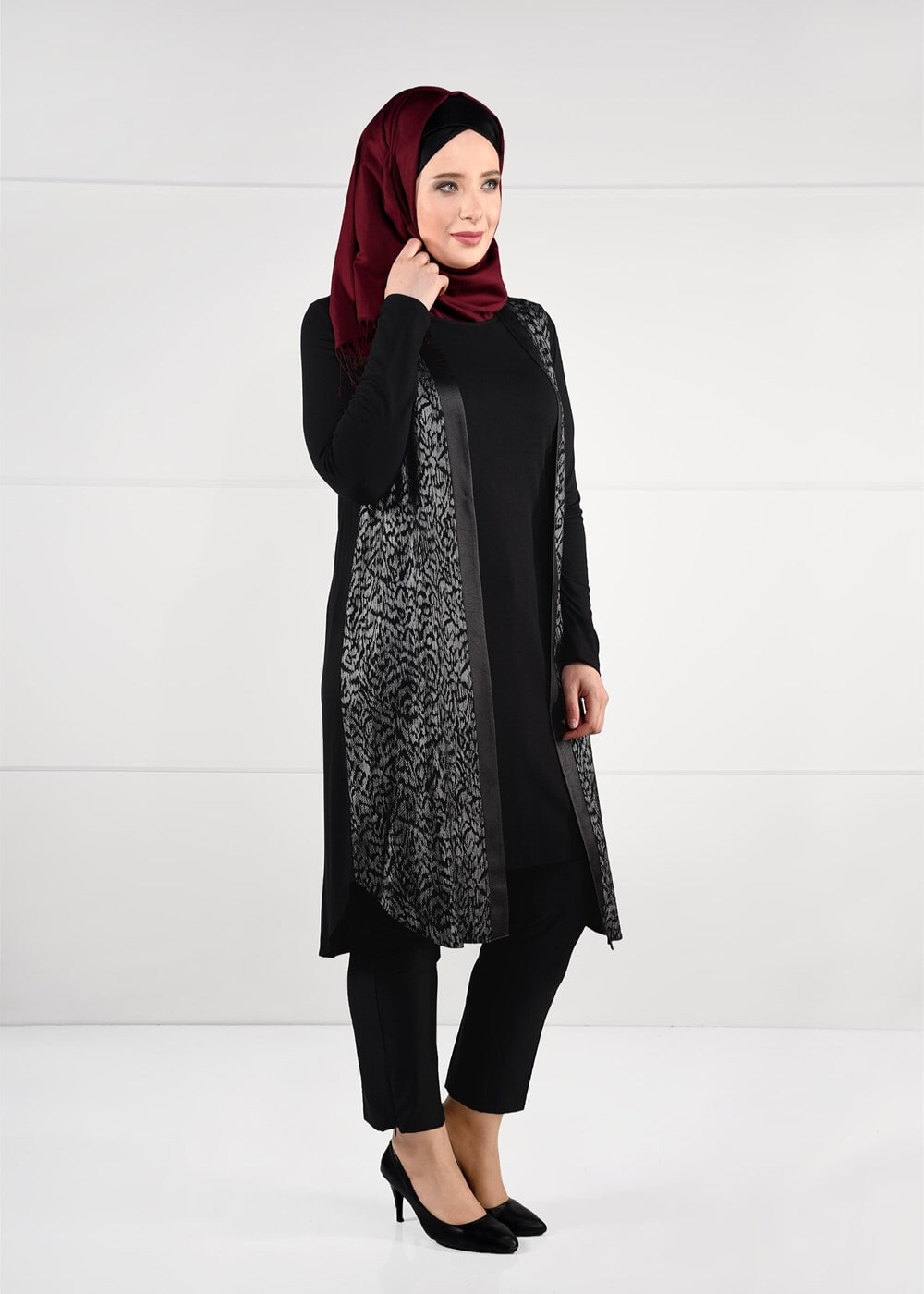 Tesettür giyim GRİ DESENLİ 2Lİ TUNİK TAKIM 2661