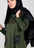 Tesettür giyim HAKİ DERİ CEPLİ ÇİÇEK NAKIŞLI TUNİK 4151 