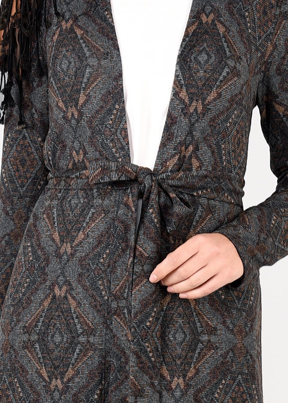 Tesettür giyim GRİ ETNİK DESENLİ HIRKA 4885