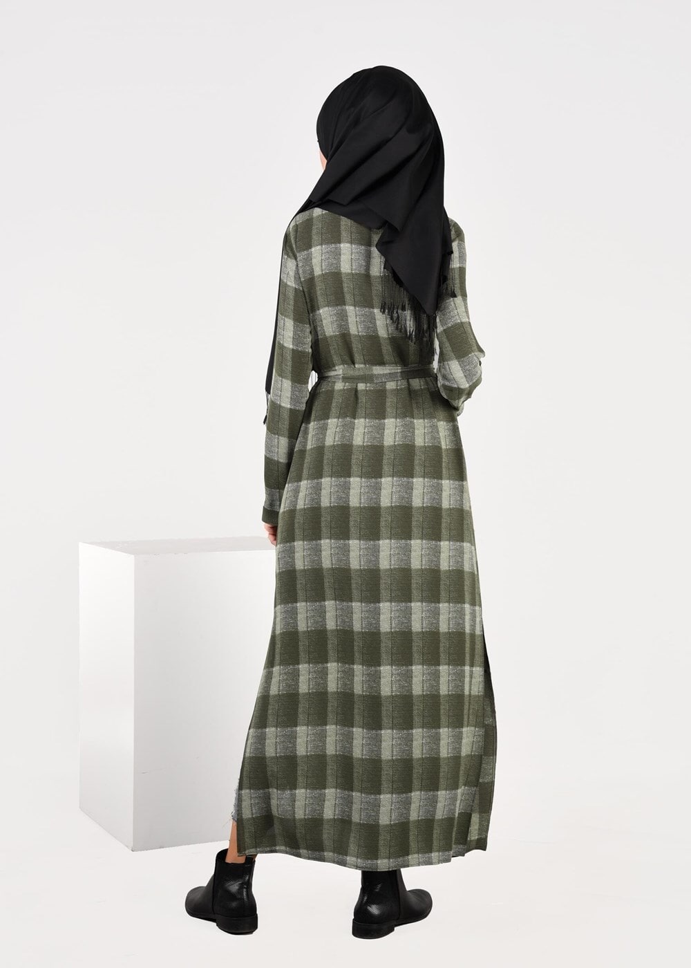 Vêtements hijab KAKI TUNIQUE À CARREAUX AVEC FENTES 4928 