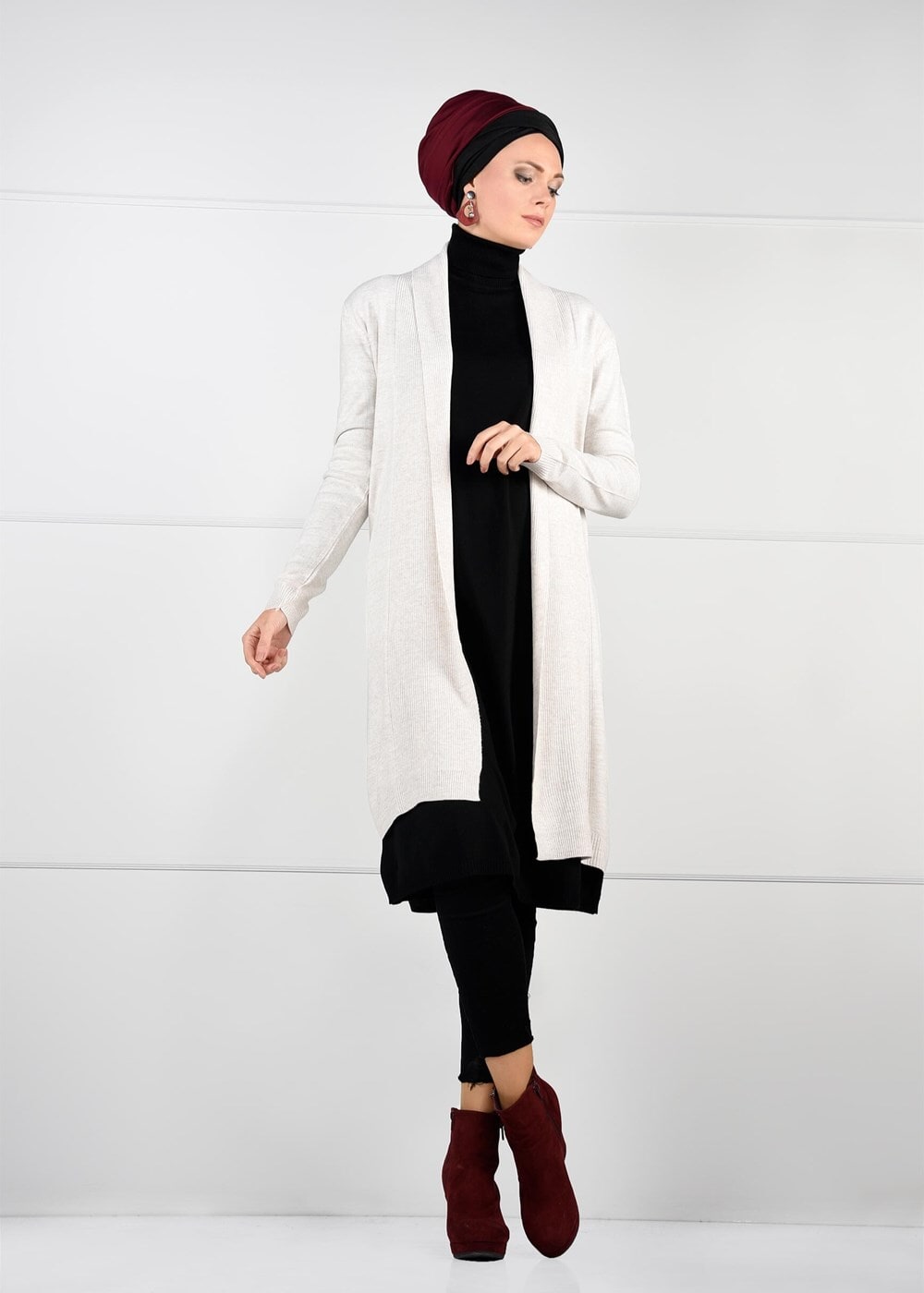 Tesettür giyim BEJ ŞAL YAKA TRİKO HIRKA 6219 