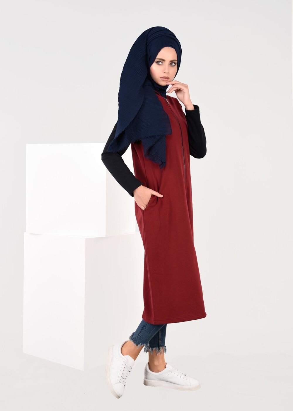 Tesettür giyim BORDO FERMUARLI EŞOFMAN TUNİK 6609 