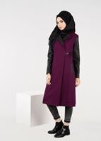 Tesettür giyim MOR KOLLARI SUNİ DERİ KEMER DETAYLI TRENÇKOT 1856