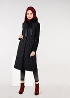 Tesettür giyim GRİ YAKASI BAĞCIKLI JAKARLI TRENÇKOT 1886