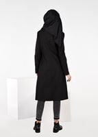 Tesettür giyim MÜRDÜM YAKASI BAĞCIKLI JAKARLI TRENÇKOT 1886