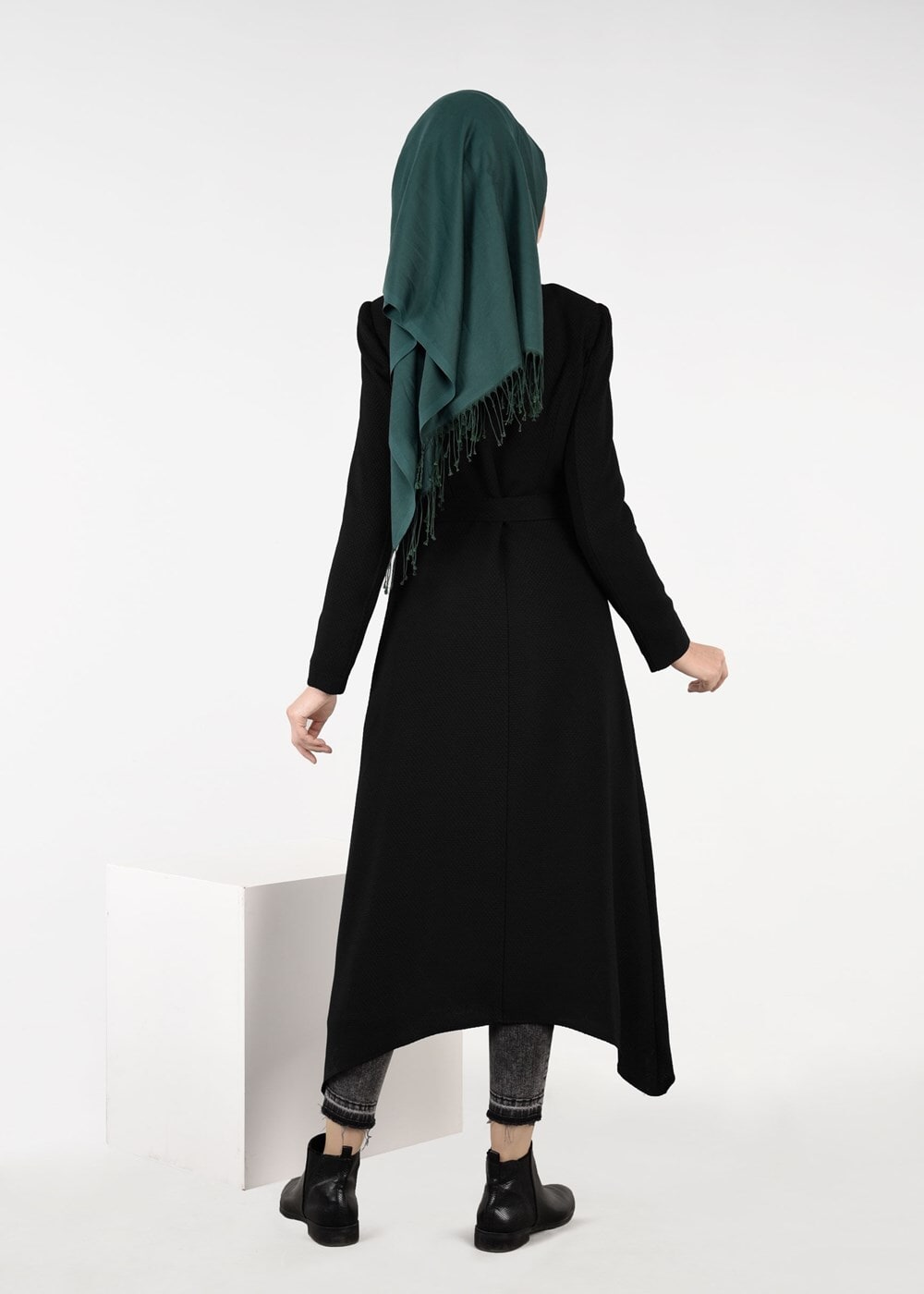 Tesettür giyim SİYAH BİYE DETAYLI TRENÇKOT 1924 